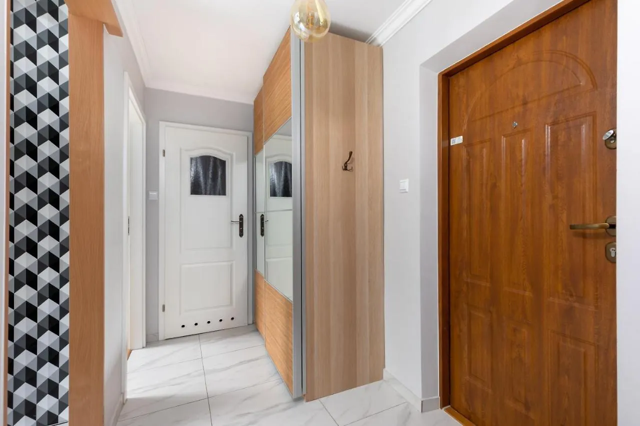Rent Like Home - Hoza 38 Warszawa 0*,