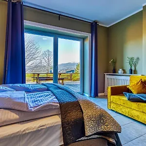 zielona-wyspa.szklarskaporebahotels.net/